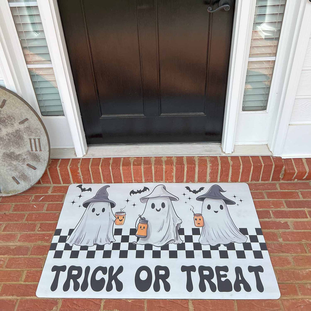 Welcome Mat - Halloween - Ghosts Trick or Treat